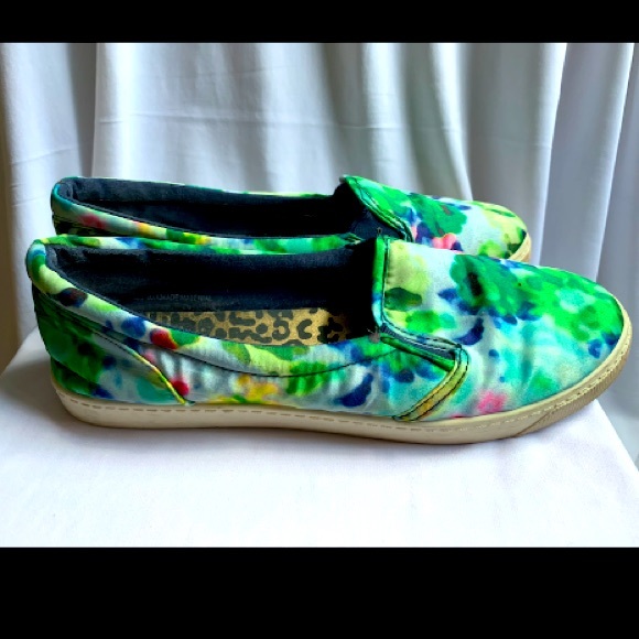 Dollhouse Super Cute Multicolored Slip On Sneakers - Picture 4 of 5